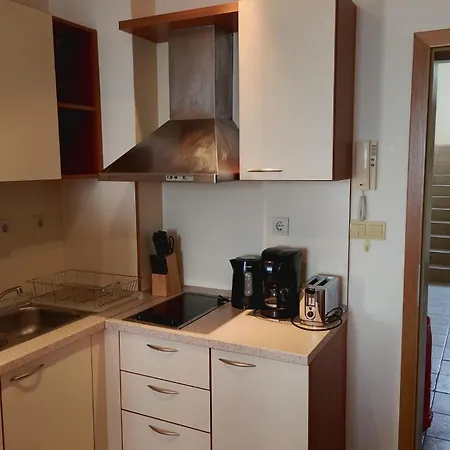 Garden Of Eden - M303 Reymar Apartman *